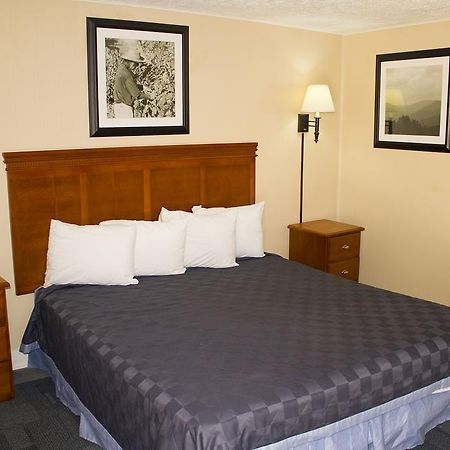 Budget Inn Luray Bagian luar foto